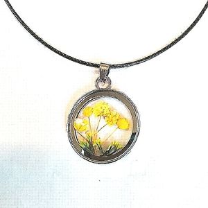 Handmade Silvertone Dried Flower Necklace
